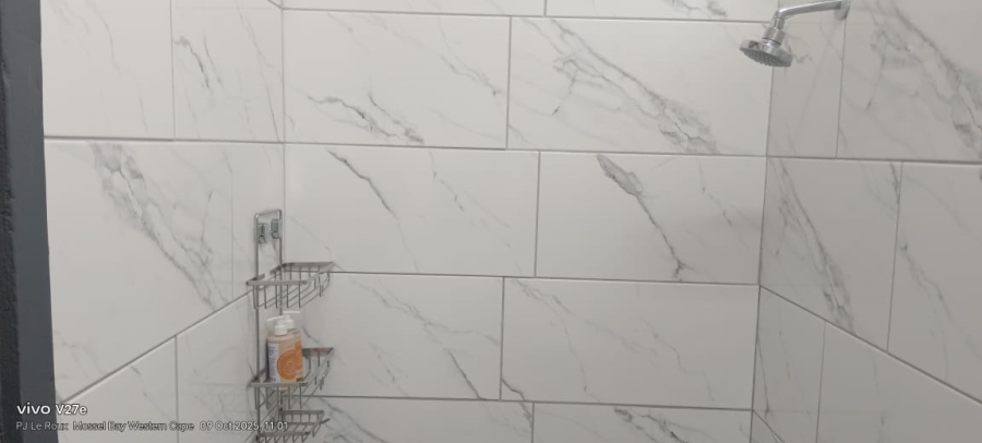 6 Bedroom Property for Sale in Seemeeu Park Western Cape